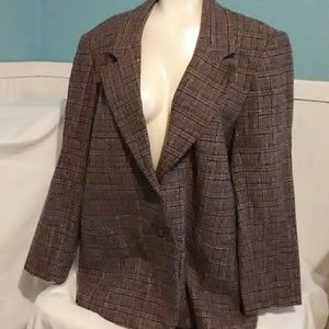 FINAL SALE White Stag Dress Jacket. Size 16